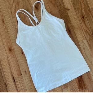 ATHLETA WOMENS EMPOWER STRAPPY TANK TOP WHITE SIZE MEDIUM SHELF BRA. Item 071